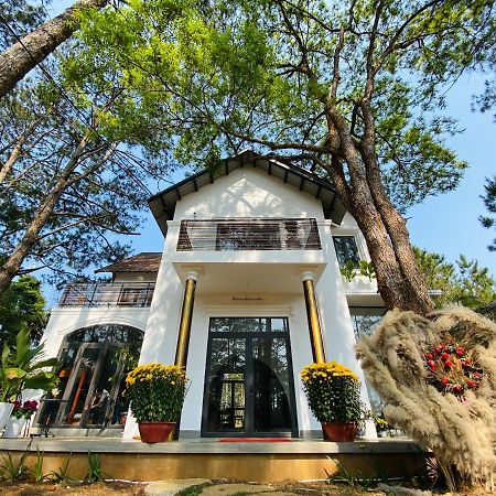 S'Nghe Homestay Mang Den Kon Von Kla Exterior foto