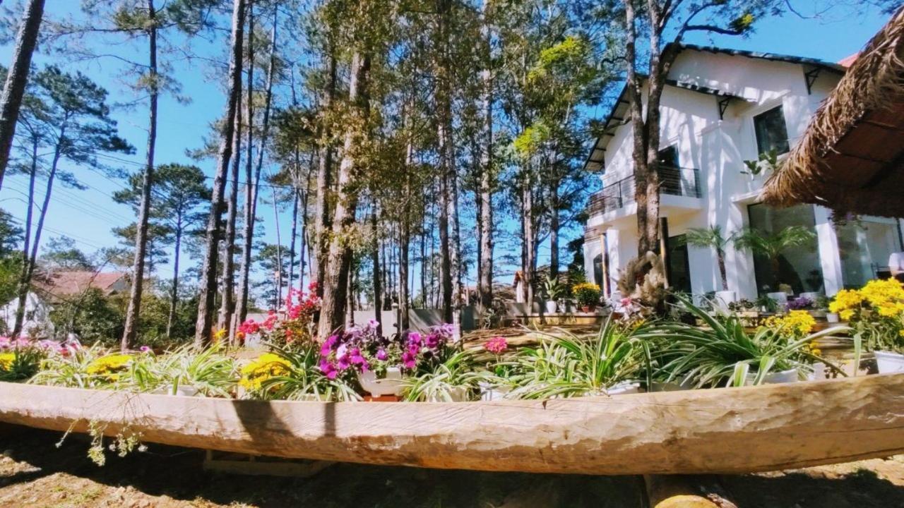S'Nghe Homestay Mang Den Kon Von Kla Exterior foto